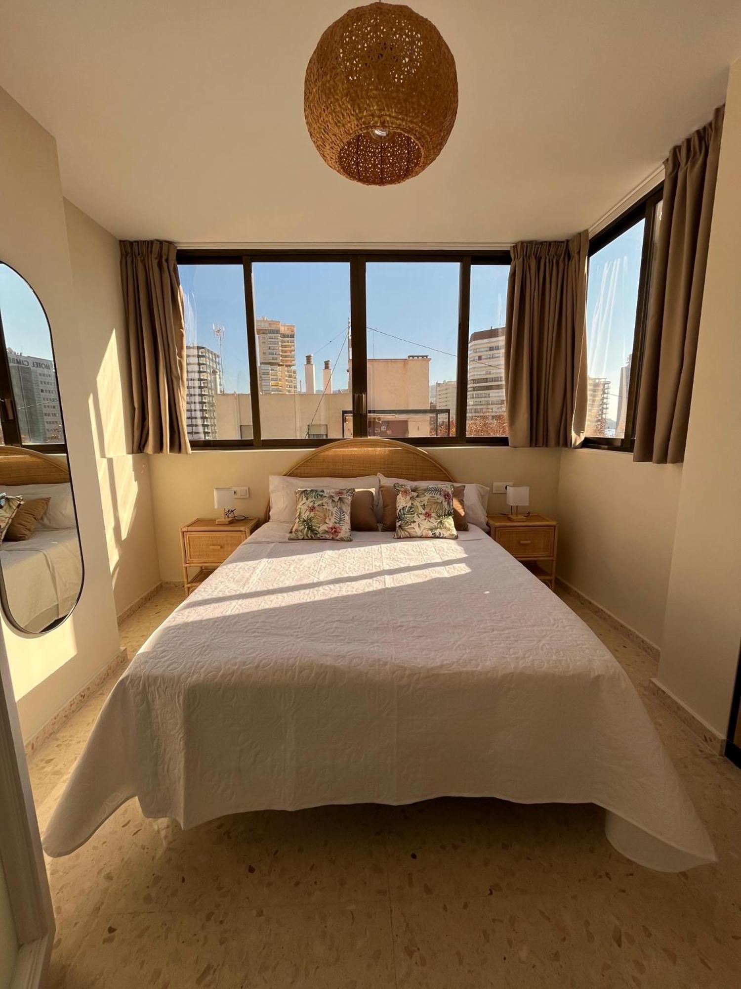 Apartamento Las Olas Playa De Levante Бенидорм Экстерьер фото